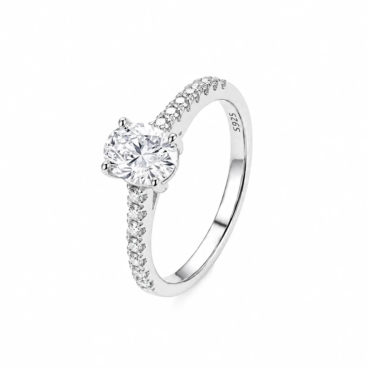 Luminous 925 Sterling Silver Oval Moissanite Pavé Ring - Silver